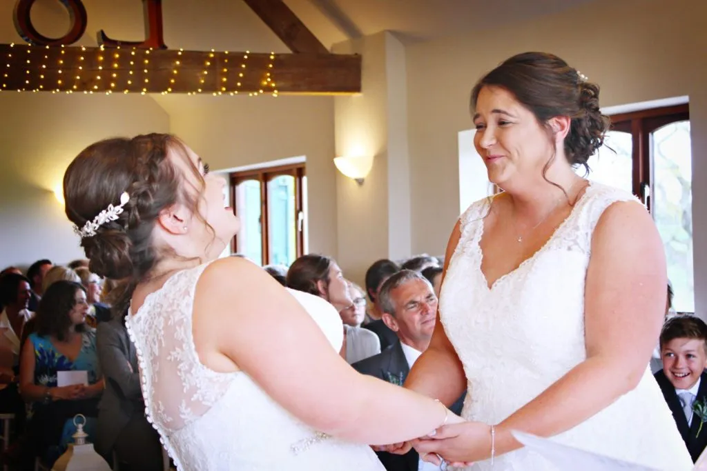 Bordesley Park Farm Wedding Photography 30 -